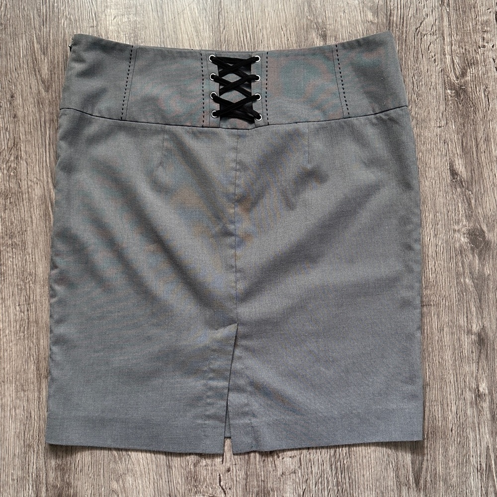 Candie’s size Juniors 11 grey stitched stretch pencil skirt